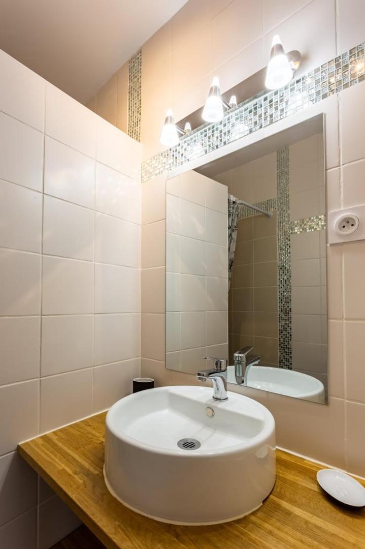 La Brise- Joli T2 Renove - Vue - 1 *