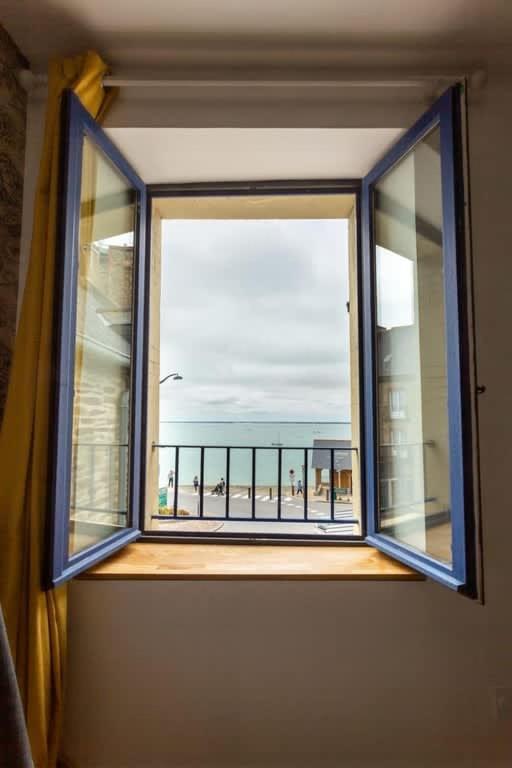 Apartment La Brise- Joli T2 Renove - Vue - 1 Cancale